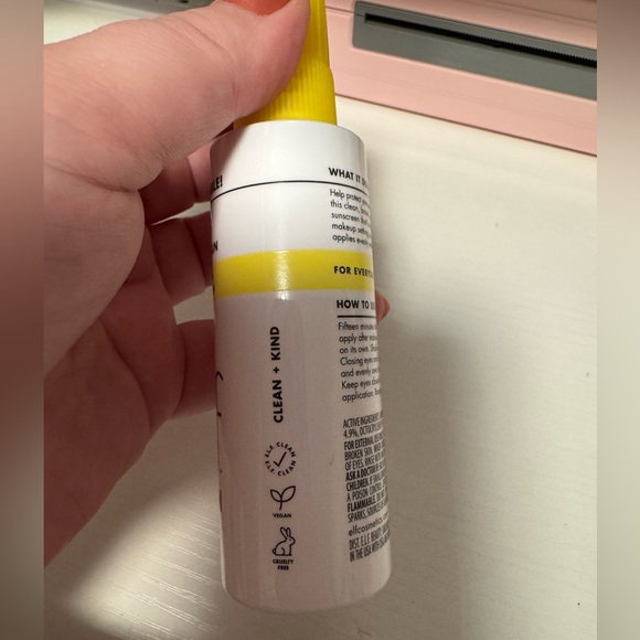 💕ELF Setting Spray - Picture 3 of 5